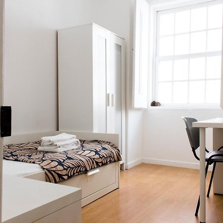 Santos Stay By Madrabica Lisboa Extérieur photo